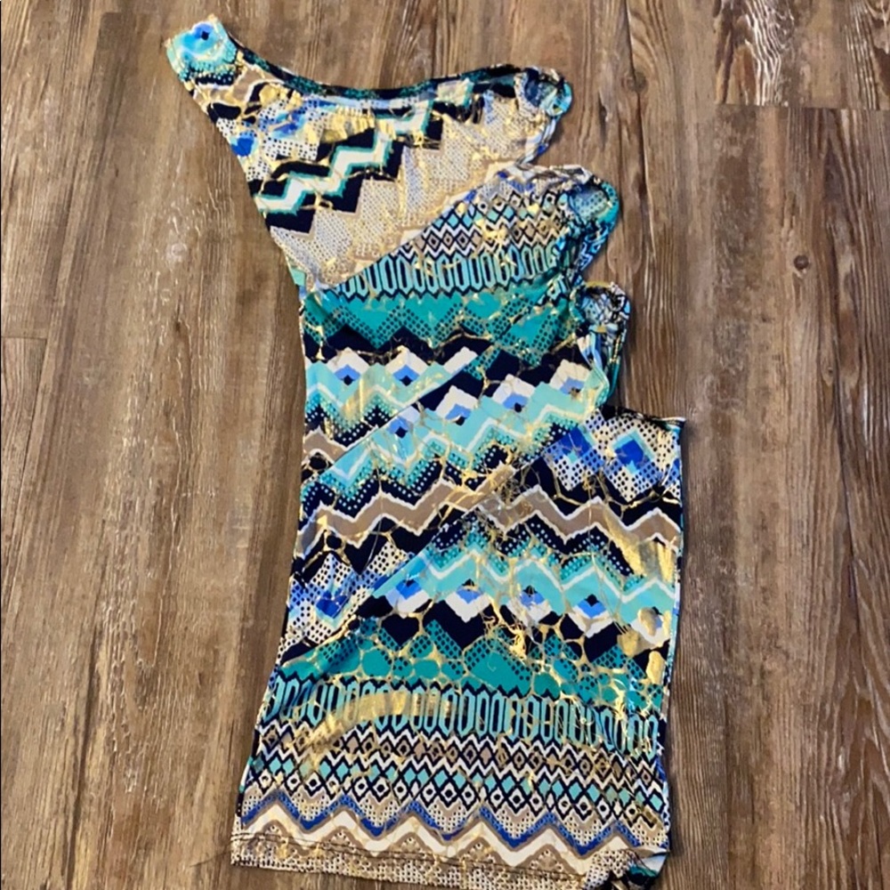 Dress - Picture 1 of 4